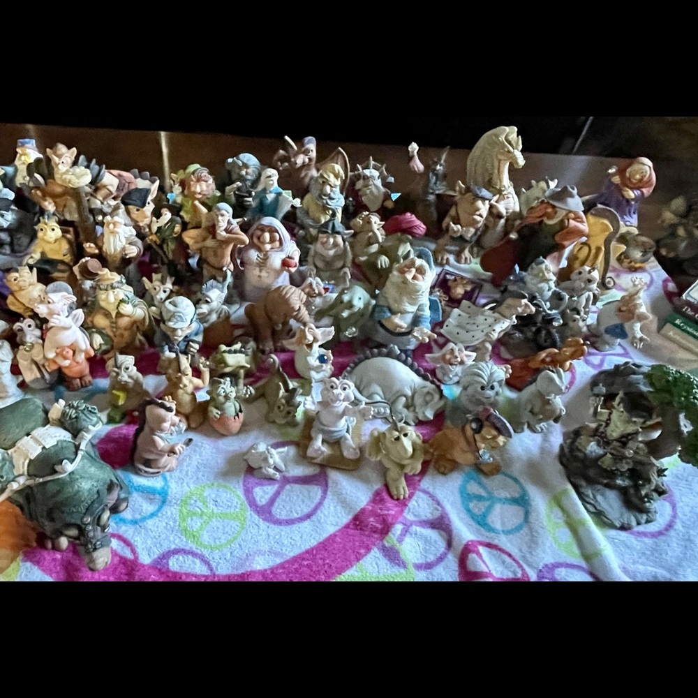 World of Krystonia Figurines